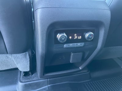 2025 GMC Acadia AT4