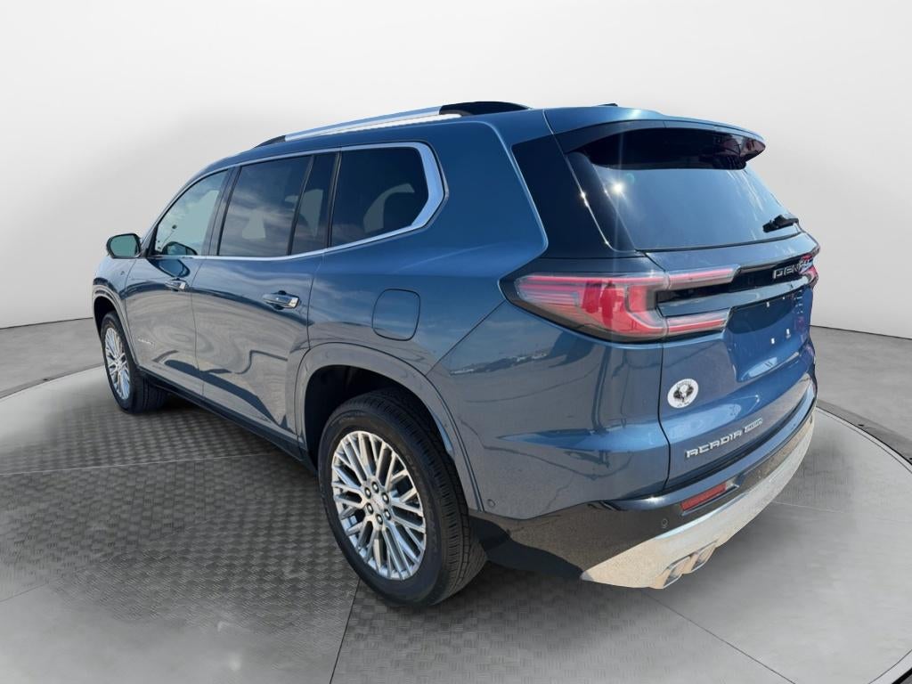 2026 GMC Acadia Denali - Photo 4