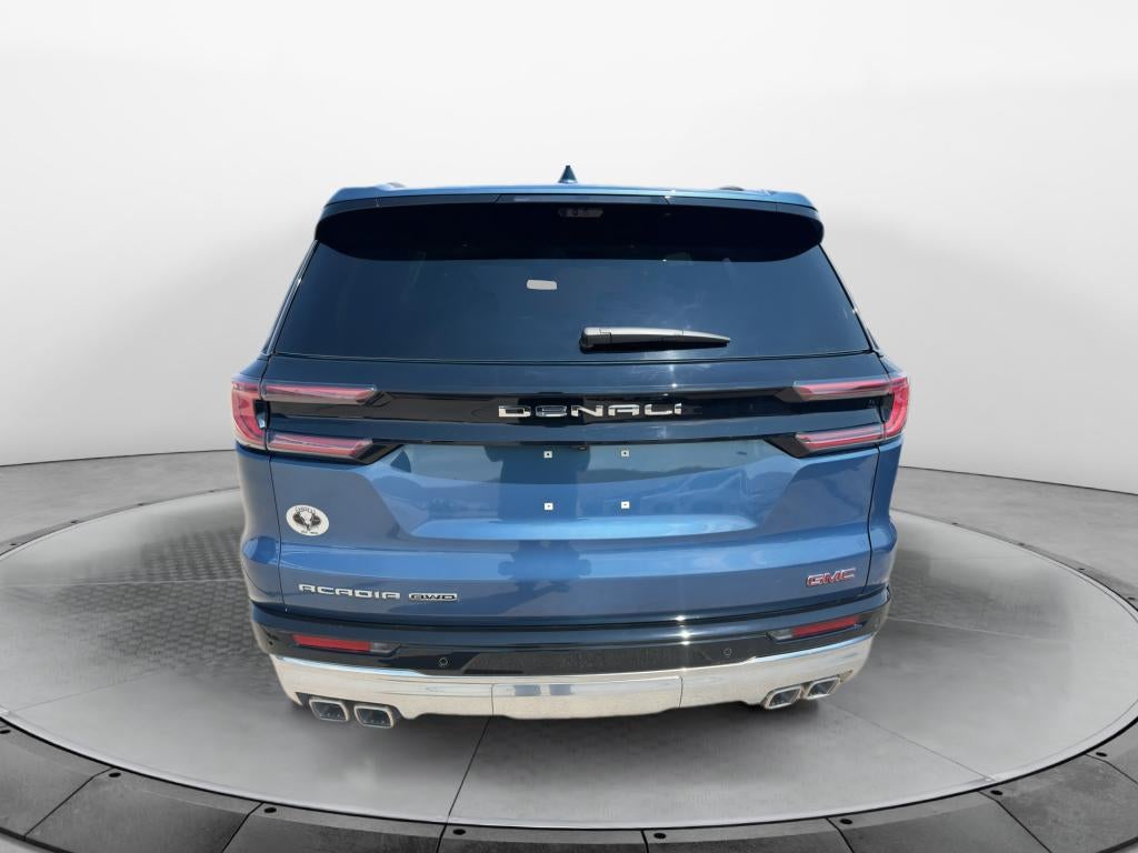 2026 GMC Acadia Denali - Photo 5