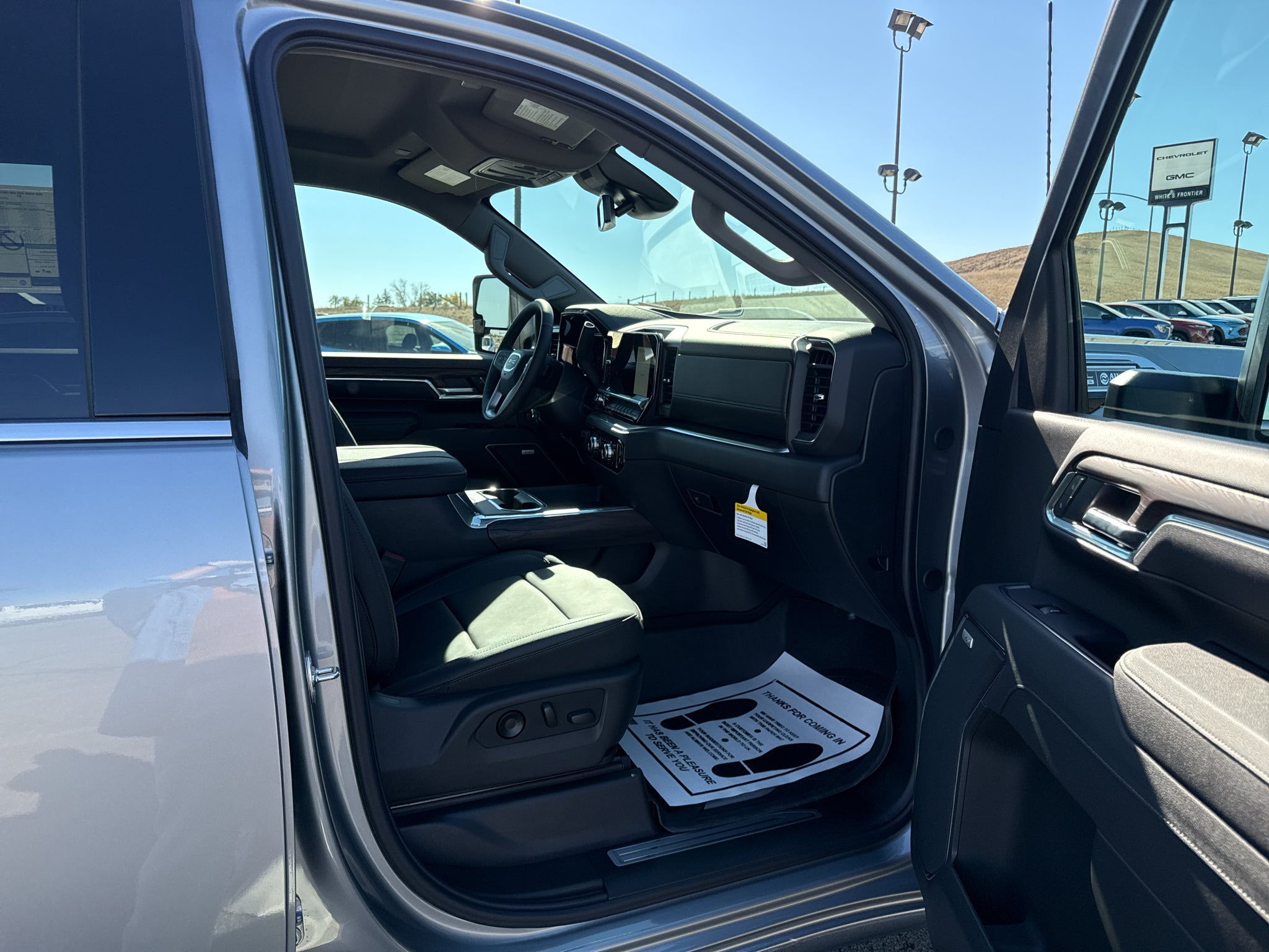 2026 GMC Sierra 2500 HD SLT