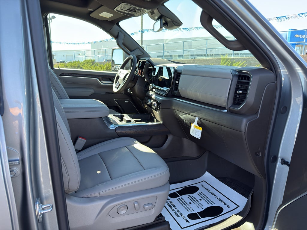 2026 GMC Sierra 3500 HD SLT