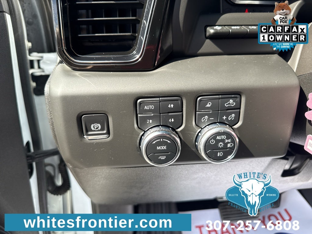 2025 GMC Sierra 3500 HD AT4