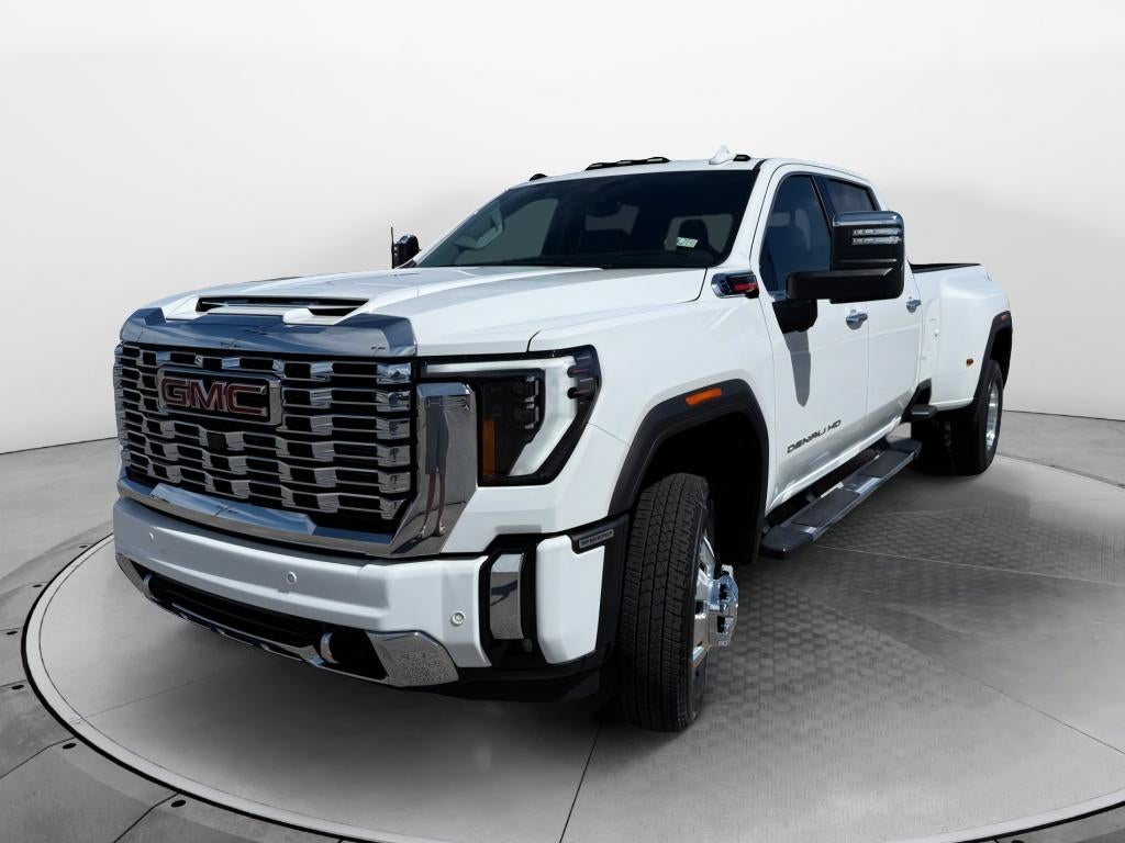 2026 GMC Sierra 3500 HD Denali DRW