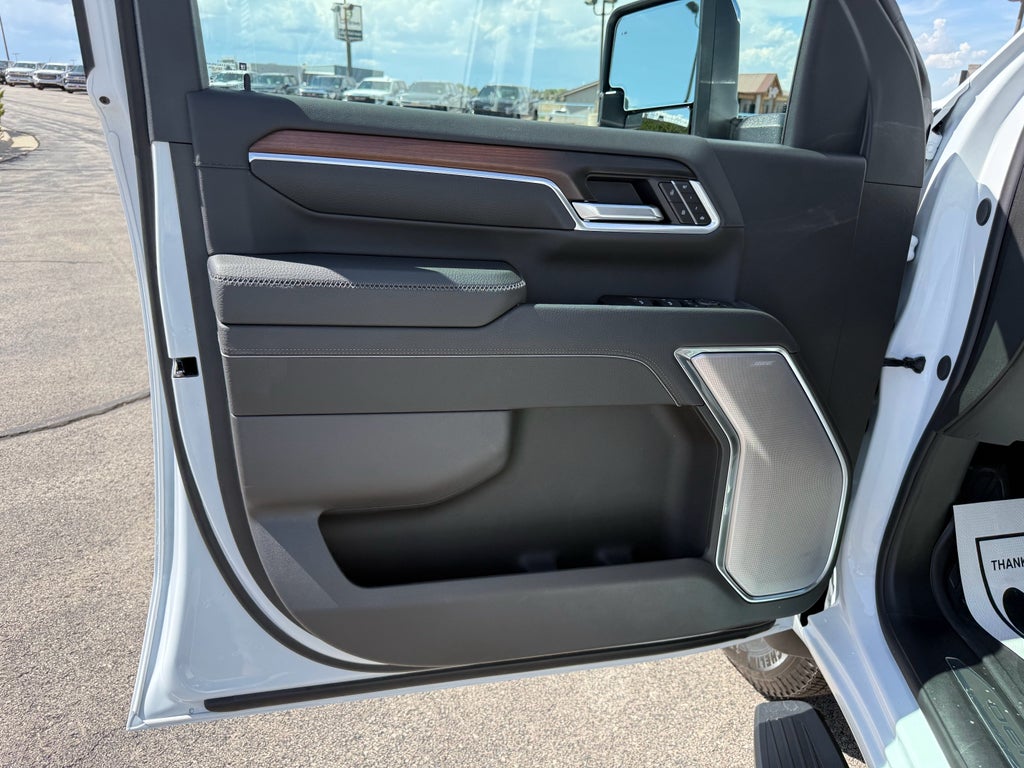 2026 GMC Sierra 3500 HD Denali DRW