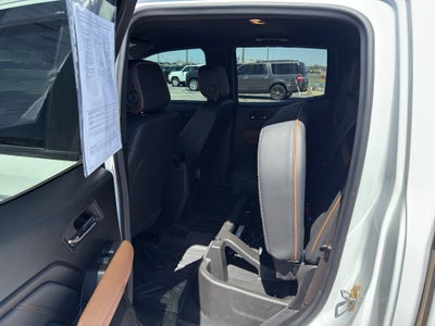 2024 GMC Canyon AT4