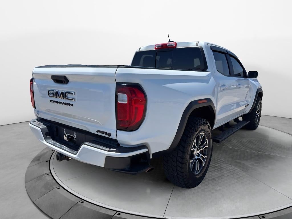 2024 GMC Canyon AT4