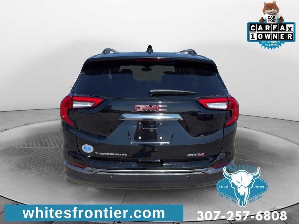 2024 GMC Terrain AT4