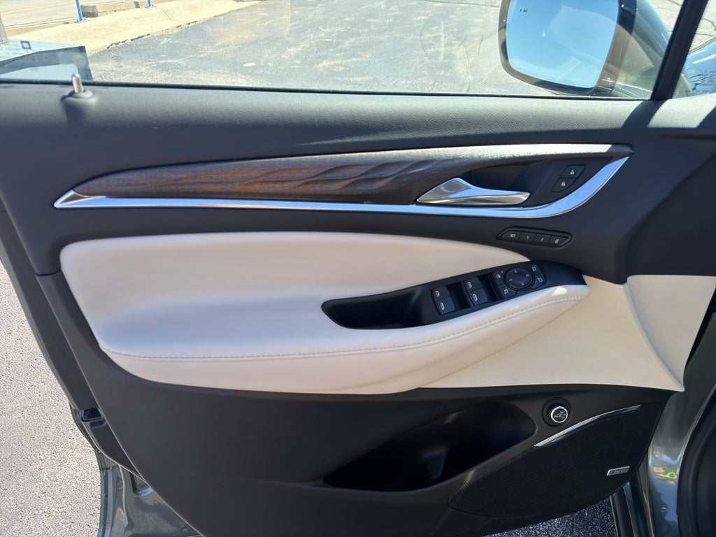 2022 Buick Enclave Avenir