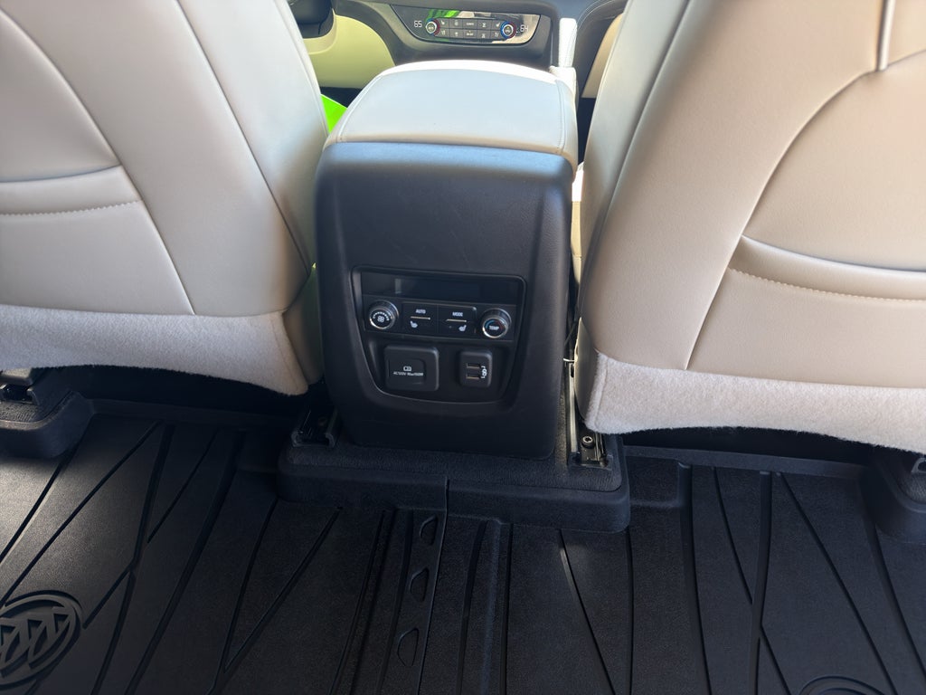 2022 Buick Enclave Avenir