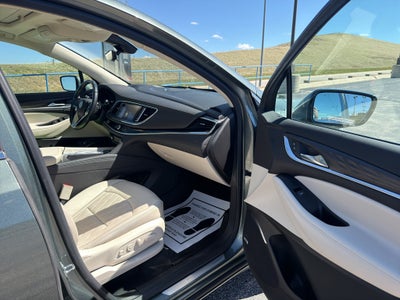 2022 Buick Enclave Avenir