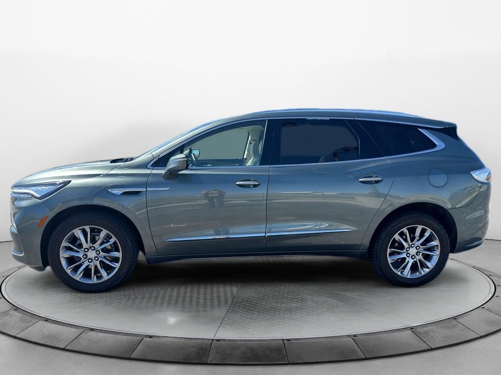 2022 Buick Enclave Avenir
