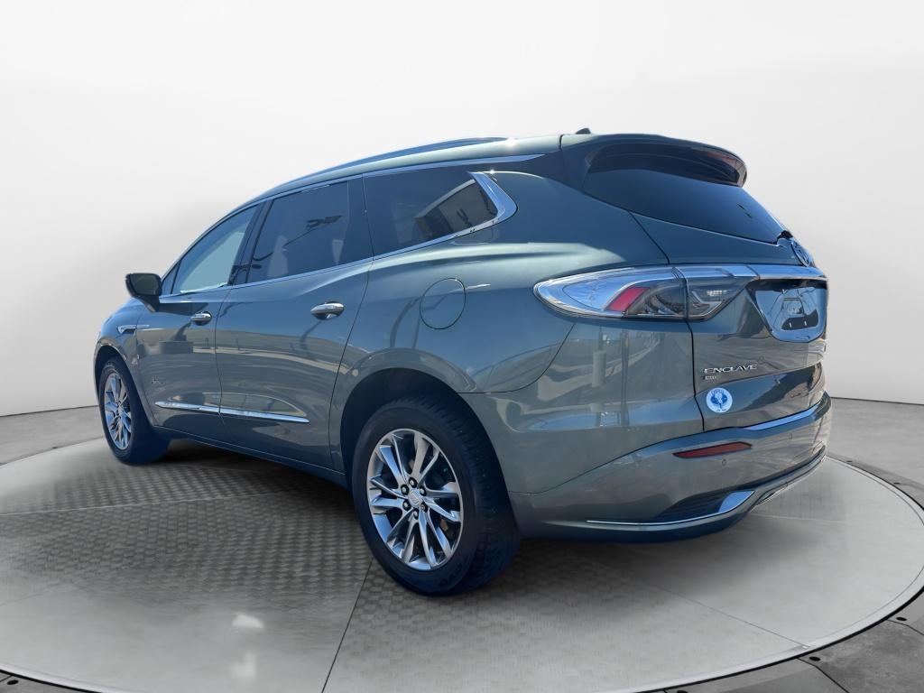 2022 Buick Enclave Avenir