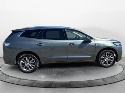 2022 Buick Enclave Avenir