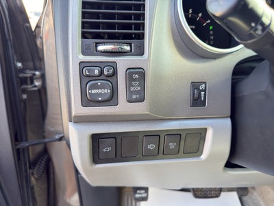 2011 Toyota Sequoia Limited 5.7L V8